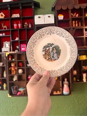 American Limoges 22k Gold Victorian Sheffield Wall Decor Plate